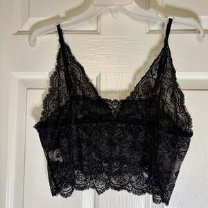 Victoria's Secret Black Sheer Floral Lace Bralette Crop Top  Size XL